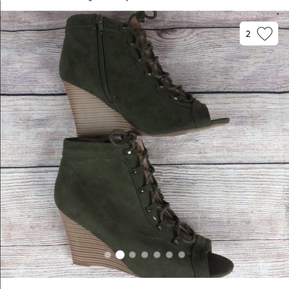 CASUAL WEDGES